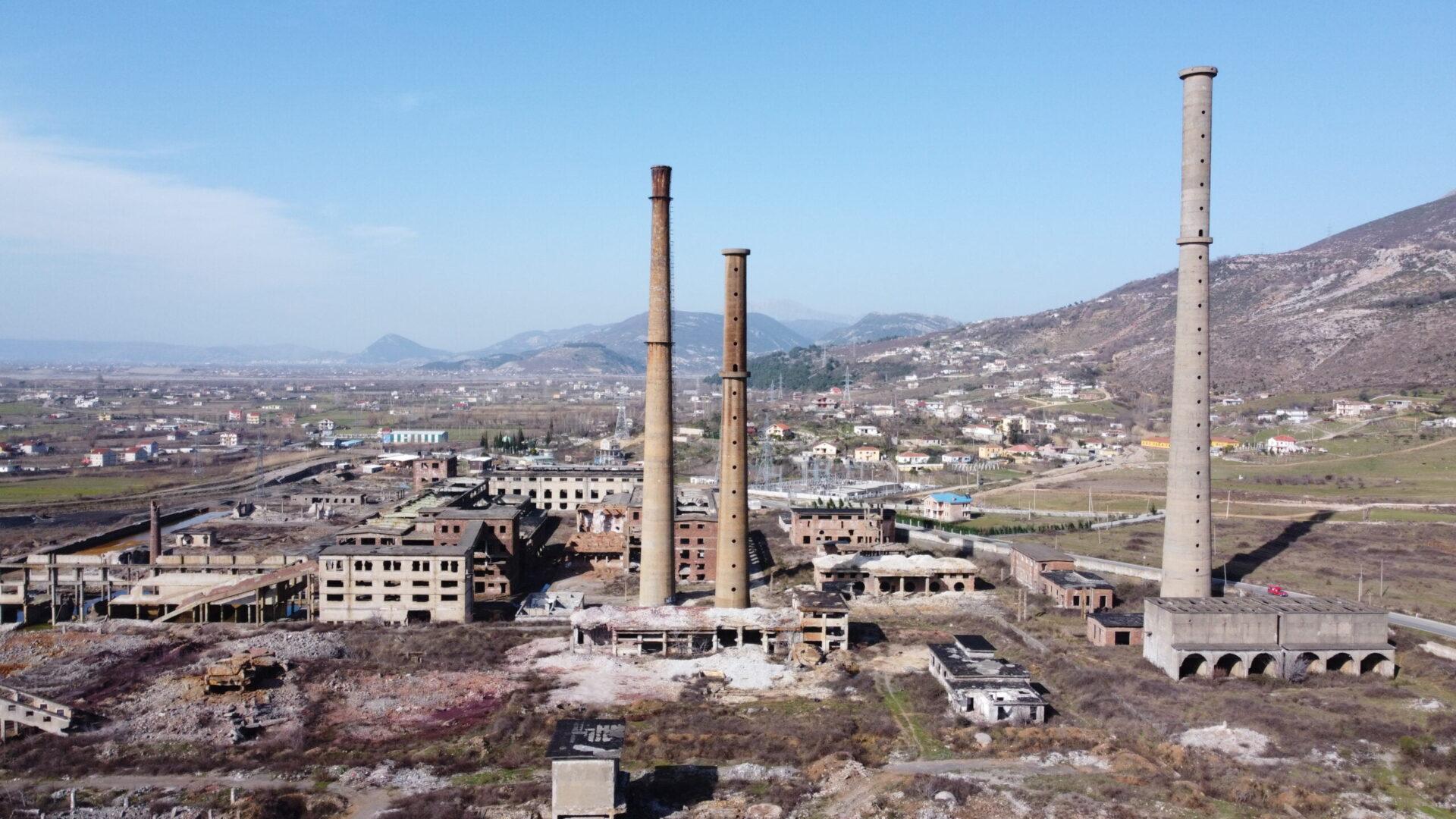 The Cry of an Economy Without Industry and Without Goods Production